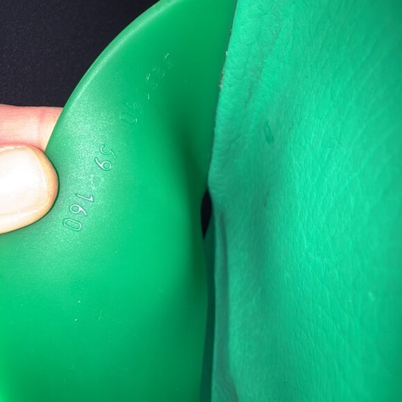 Gucci logo green rubber slides size 39 - Picture 10 of 10